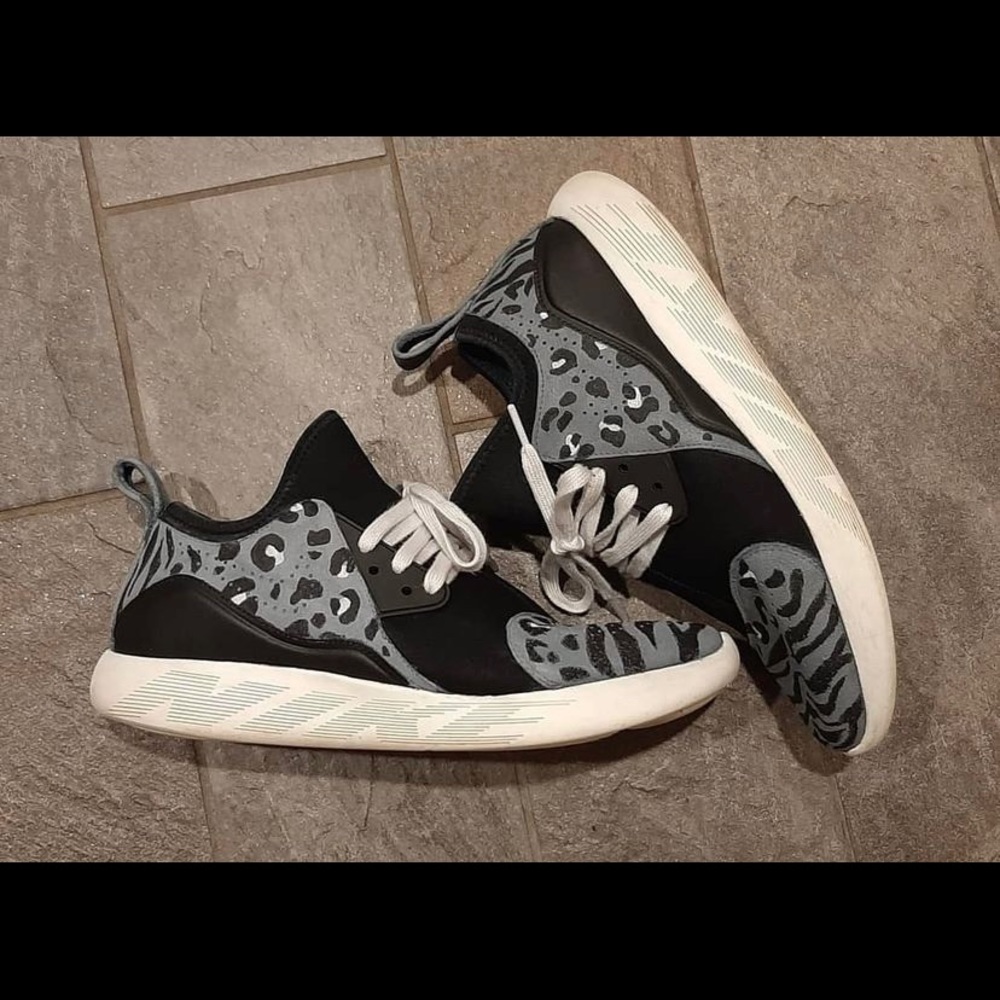 Custom Nike shoes